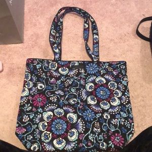 Never used bramble Vera Bradley tote